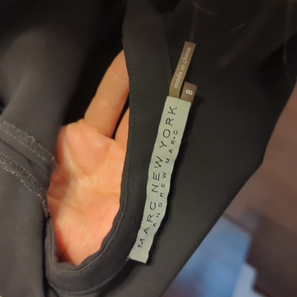 Classy T-shirt style dress - Picture 2 of 4